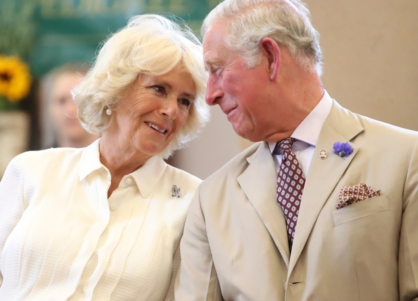 Karol III i Camilla Parker Bowles posługują się specjalnym szyfrem /Chris Jackson /Getty Images