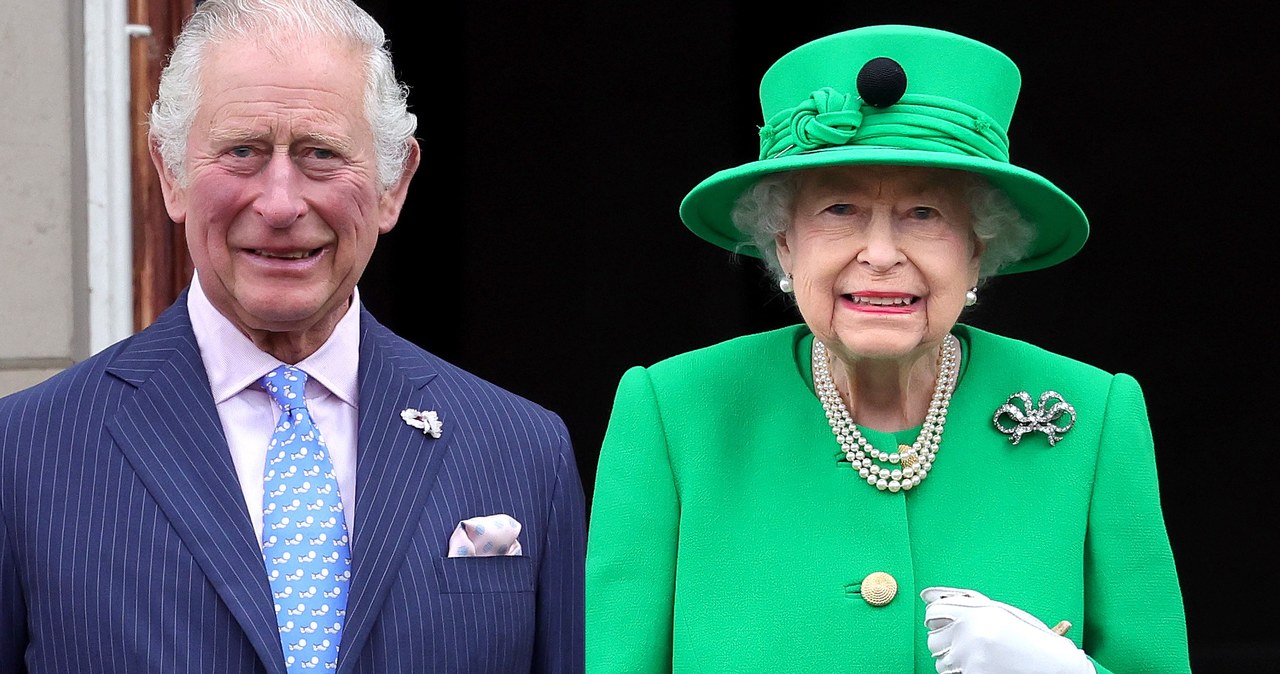 Karol III i Elżbieta II /Getty Images