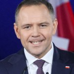 Karol Nawrocki uderza w Sejm. W tle wymiana "uprzejmości" z Czarzastym