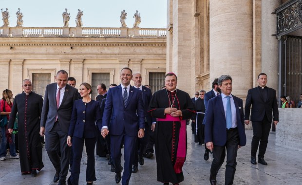 Karol Nawrocki z żoną na audiencji u papieża