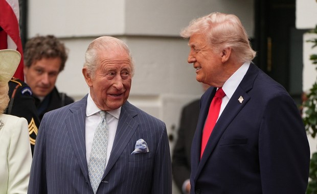 "Karol zgadza się ze mną nawet bardziej niż ja". Trump przyjął króla w Białym Domu