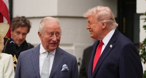 "Karol zgadza się ze mną nawet bardziej niż ja". Trump przyjął króla w Białym Domu