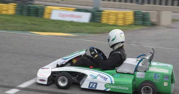 Kart na wodór. 5 sekund do "setki", 120 km/h /INTERIA.PL