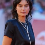 Himalaje Kasia Smutniak podbija festiwal filmowy w Rzymie. Drobny detal pod marynarką nie jest przypadkowy