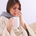 domowy lek na przeziębienie Kaszel nie daje ci spokoju? Wypróbuj domowy napar, który naturalnie łagodzi objawy