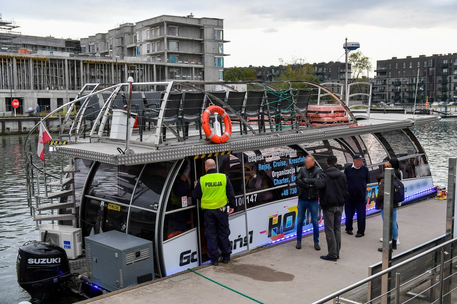 Katamaran, który brał udział w akcji ratunkowej na Motławie w Gdańsku / 	Adam Warżawa    /PAP