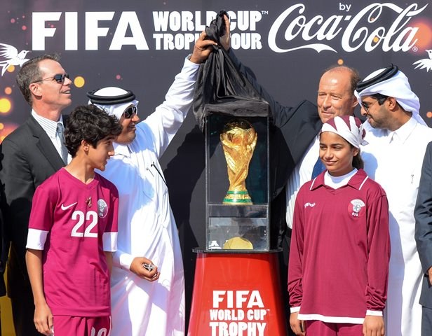 Szejkowie kupili mistrzostwa świata w piłce nożnej?