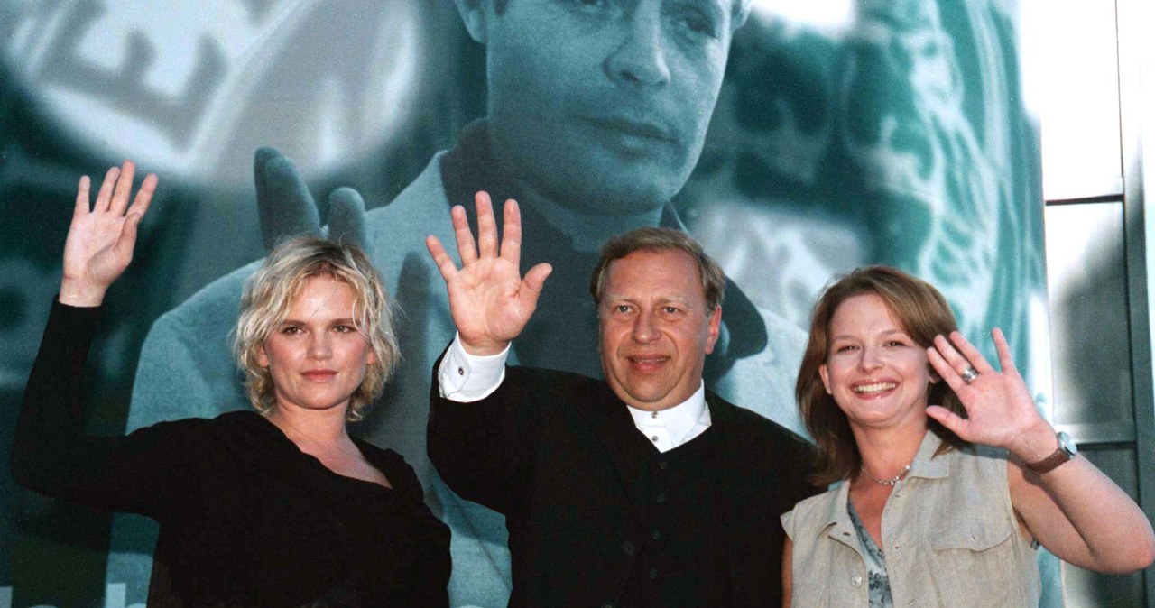 Katarzyna Figura, Jerzy Stuhr i Dominika Ostałowska na festiwalu filmowym w Wenecji (1997) /Reuters Photographer / Reuters / Forum /Agencja FORUM