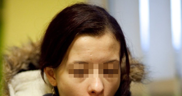 Katarzyna W. podczas poszukiwań córki - na zdjęciu pobranie materiału do testu DNA /Kasia Zaremba /East News