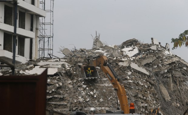 Katastrofa budowlana w Lagos. Bilans ofiar wzrósł