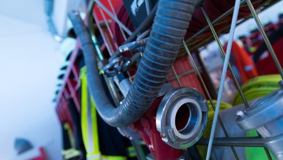 Katastrofa budowlana w Łodzi. Zapadła się ziemia pod marketem budowlanym