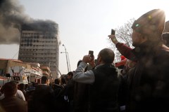 Katastrofa budowlana w Teheranie. Zginęło 30 strażaków