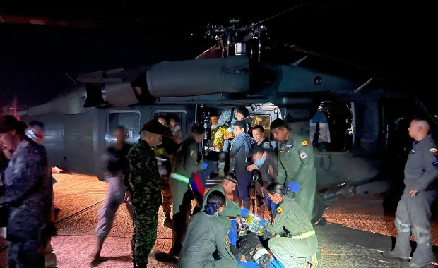  Katastrofa, cud i skandal. Przeżyli 40 dni w dżungli, a ich ojciec został skazany