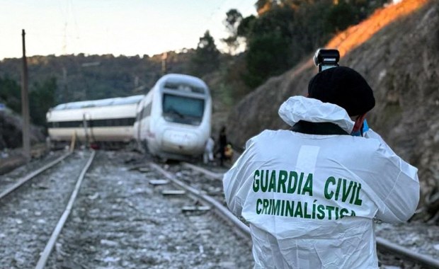 Katastrofa kolejowa w Hiszpanii. Komunikat MSZ w sprawie Polaków