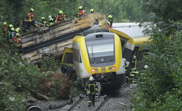 Katastrofa kolejowa w Niemczech. Są zabici i ranni