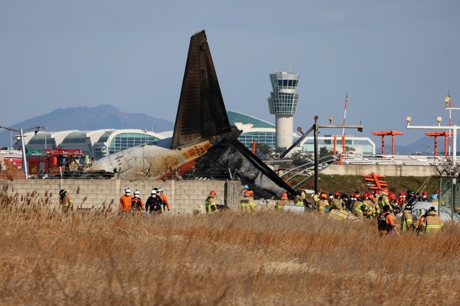 Bencana di bandara di Muan /YONHAP /PAP/EPA