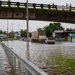 Katastrofa naturalna w Brazylii. W wyniku ulewnych deszczy i błotnych lawin zginęły 84 osoby