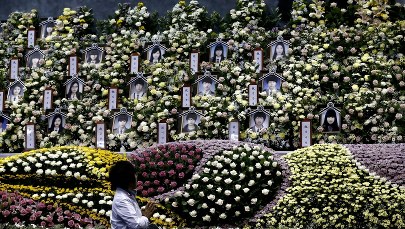 Katastrofa promu: Obciążenie było przyczyną tragedii?