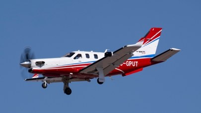 Katastrofa samolotu pod Bostonem. Maszyna runęła na autostradę