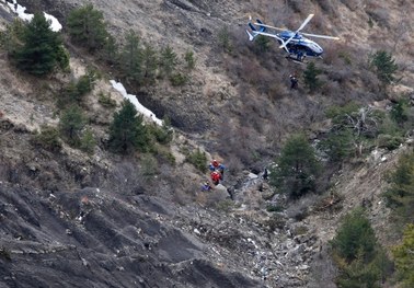 Katastrofa samolotu w Alpach. "NYT": Jeden z pilotów wyszedł z kokpitu i nie mógł wrócić