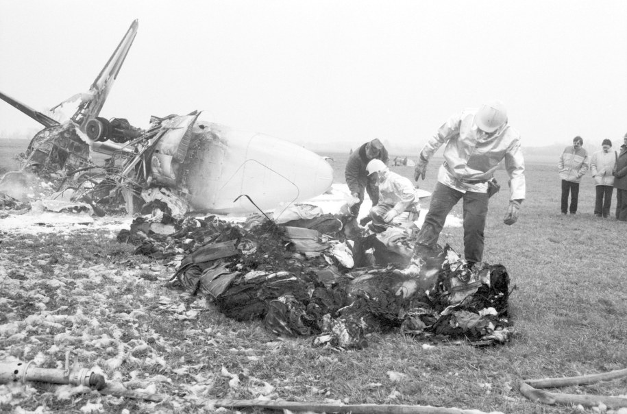 Katastrofa samolotu w Białobrzegach koło Łańcuta /Jerzy Paszkowski /PAP