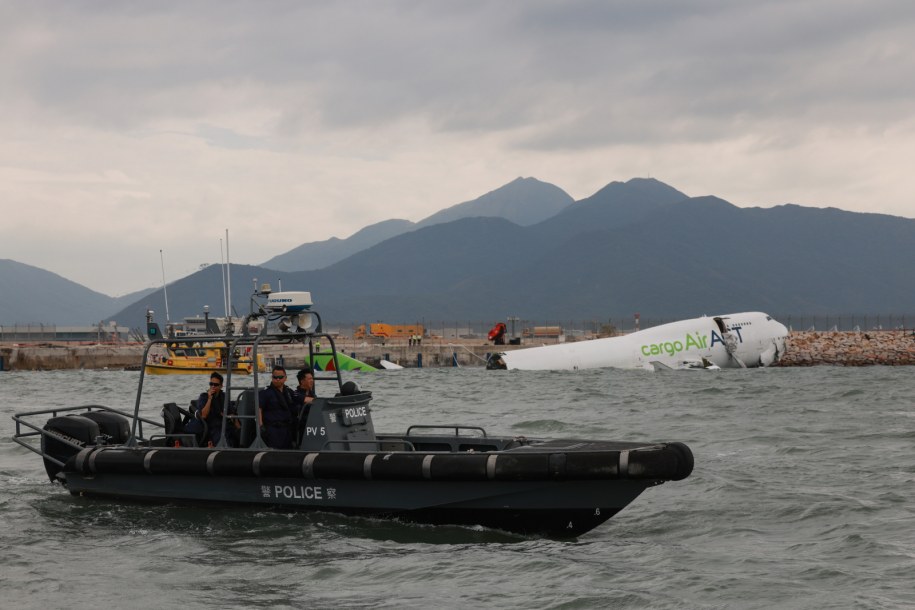 Katastrofa samolotu w Hongkongu /MAY JAMES /PAP/EPA