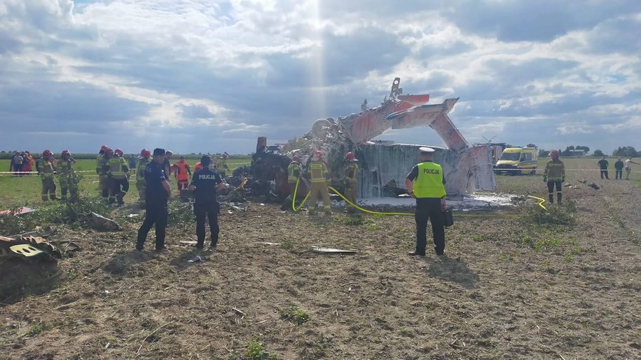 Katastrofa samolotu w miejscowości Glina / fot. Policja Województwa Łódzkiego /Policja