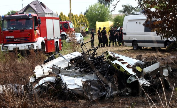 Katastrofa samolotu w Topolowie. Tankował paliwo przeznaczone do samochodów