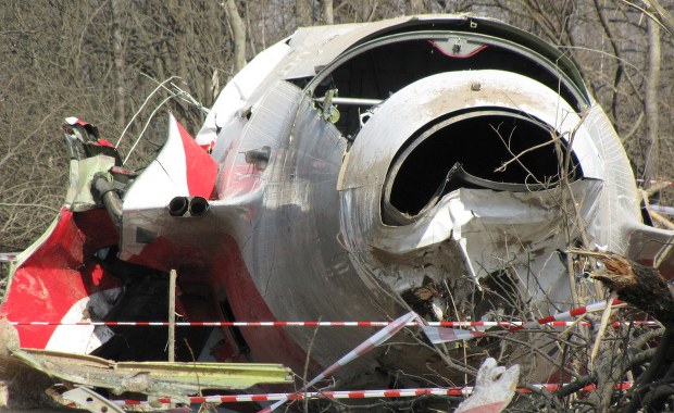 Katastrofa smoleńska: Brytyjczycy sprawdzą, czy w Tu-154M były materiały wybuchowe