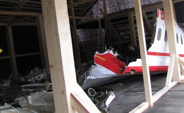 Katastrofa smoleńska. Chcą podpisać umowę z instytutem wykonującym „analizy materiałów wybuchowych"