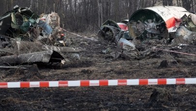 Katastrofa smoleńska. Pierwsze próbki pobrane w czasie ekshumacji wysłano do Irlandii Płn.