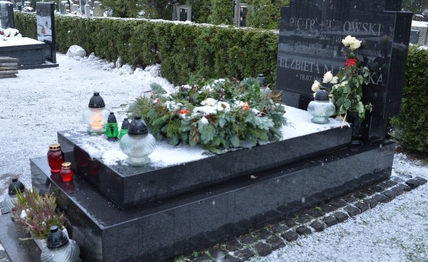 Katastrofa smoleńska: W grobie Piotra Nurowskiego złożono ciało innej osoby