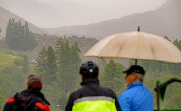 "Katastrofa tysiąclecia" w Alpach: Lodowiec zmiótł wioskę z powierzchni ziemi