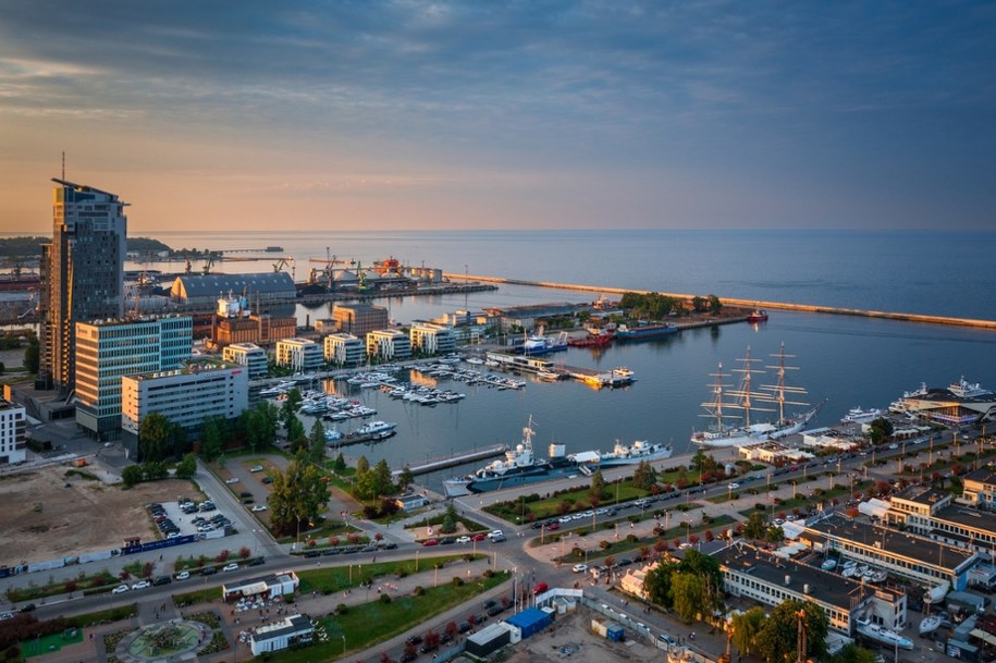 Katastrofa UFO w Gdyni w 1959 roku to jedna z największych zagadek PRL. Czy był to meteoryt, satelita, a może pojazd z innej planety? /Shutterstock