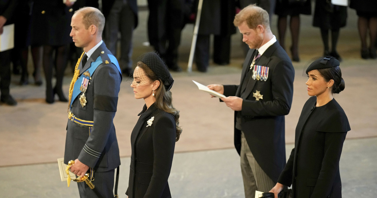 Kate i William, Meghan i Harry /Pool / Pool /East News