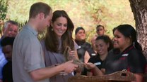 Kate i William śladami Karola i Diany; mały George jest chory