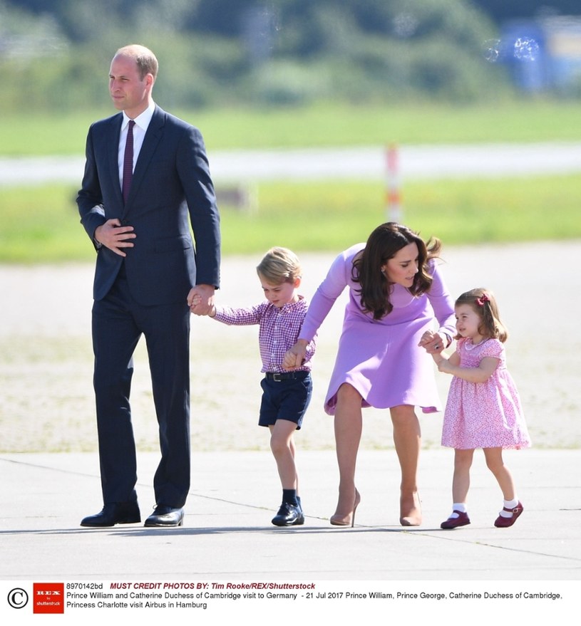 Kate i William z dziećmi /- /East News