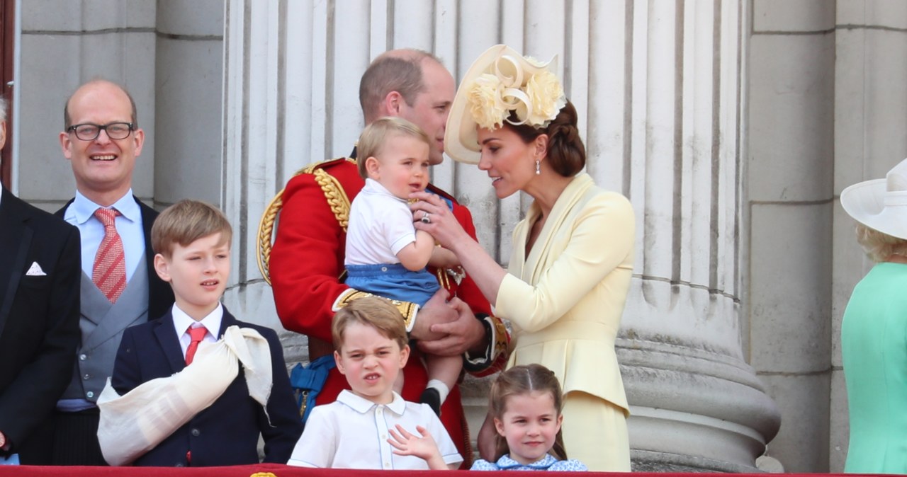 Kate i William z dziećmi /Neil Mockford /Getty Images