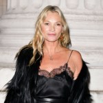 Kate Moss zachwyciła w dziewczęcych groszkach. Stylowa i z klasą