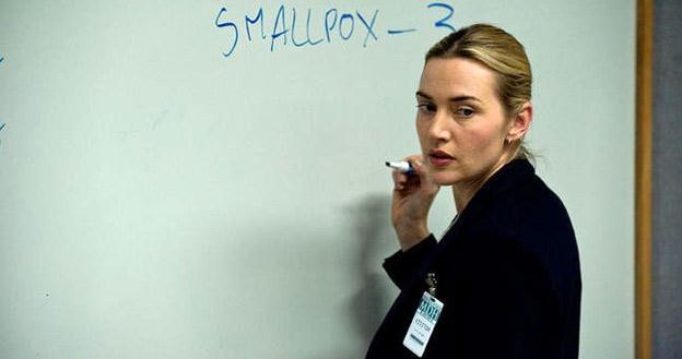 Kate Winslet w filmie "Contagion - epidemia strachu" /materiały dystrybutora