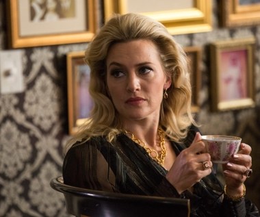 Kate Winslet w scenie z filmu "Psy mafii"