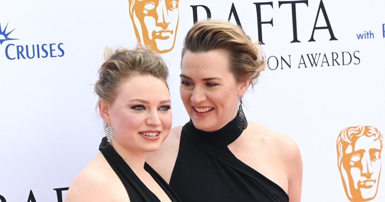 Kate Winslet i Mia Threapleton na rozdaniu nagród BAFTA. Podobne? -  pomponik.pl