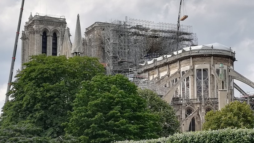 Katedra Notre Dame kilka tygodni po pożarze /Remigiusz Półtorak /INTERIA.PL