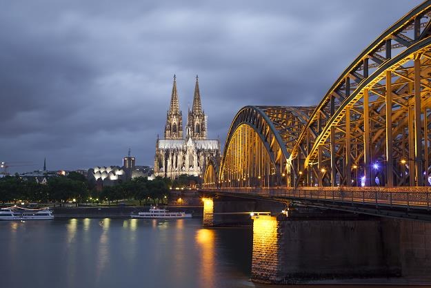 Katedra w Kolonii i most Hohenzollernów /&copy;123RF/PICSEL
