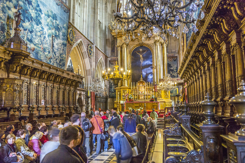 Katedrę wawelską, gdzie koronowano Barbarę, można zwiedzać bezpłatnie każdego dnia /123RF/PICSEL