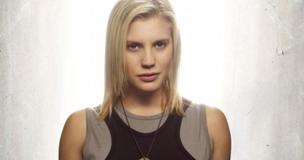 Katee Sackhoff to aktorka doskonale znana fanom science-fiction /materiały prasowe