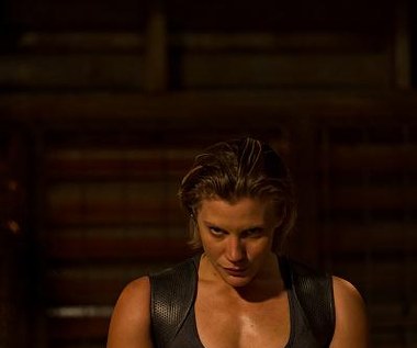 Katee Sackhoff w filmie "Riddick"