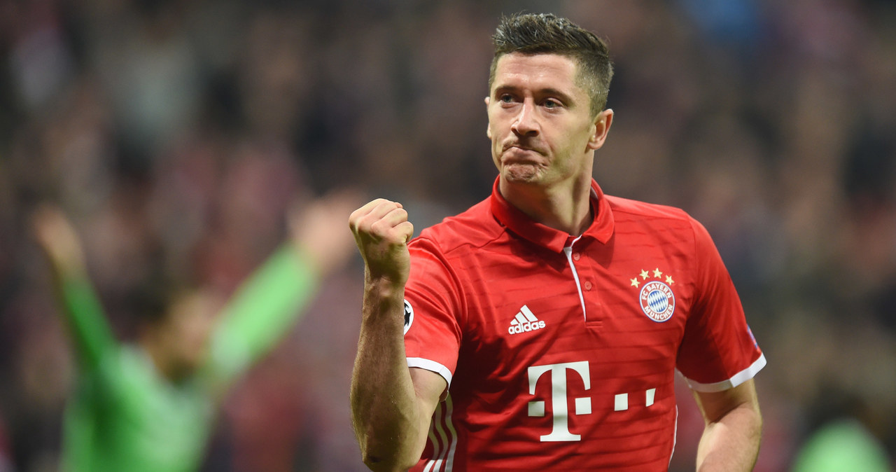 Kategorie sportowe zdominował Robert Lewandowski /AFP