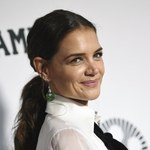 Katie Holmes w kreacji z głębokim dekoltem 