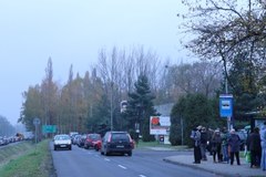 Katowice: Duży, ale płynny ruch przed cmentarzem komunalnym przy ul. Murckowskiej 